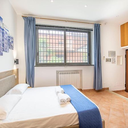 Anagnina Apartment Rzym Zewnętrze zdjęcie