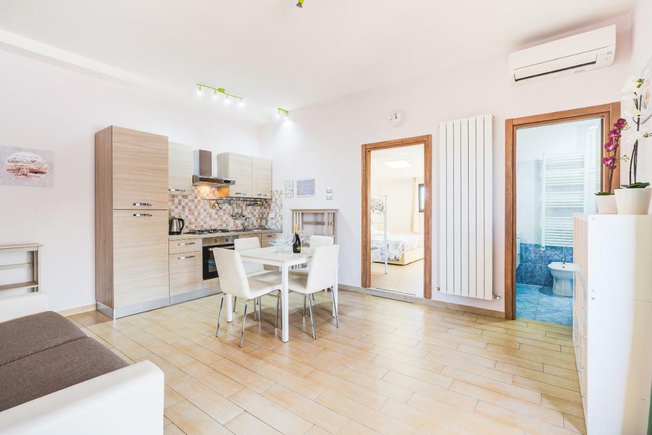 Anagnina Apartment Rzym Zewnętrze zdjęcie